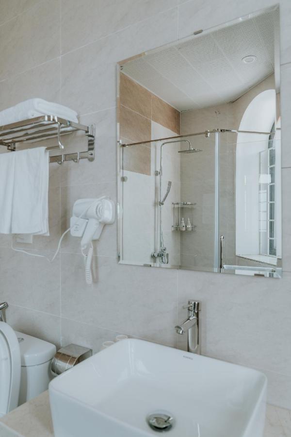 Le Cactus Hotel ها لونغ المظهر الخارجي الصورة